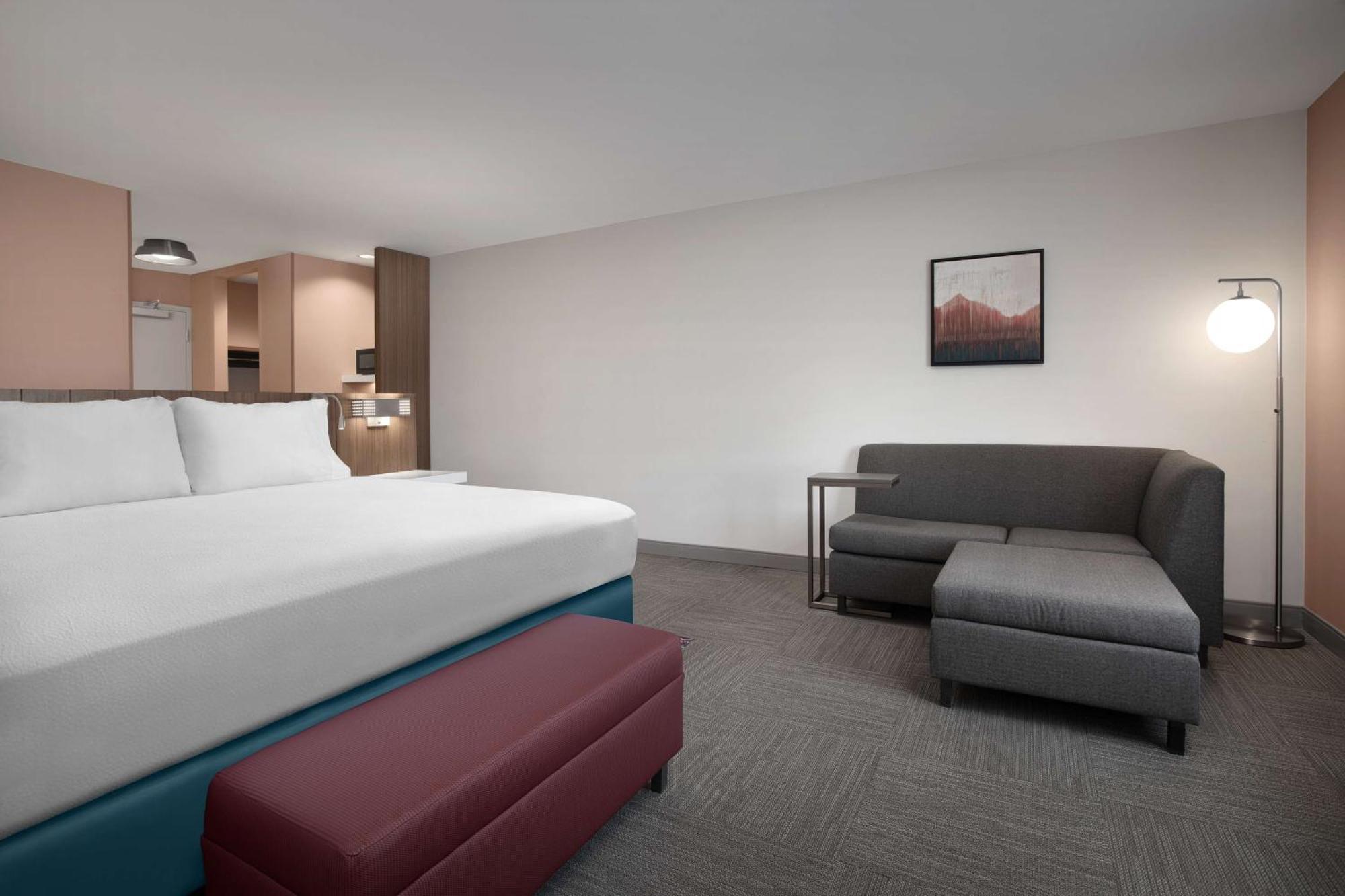 Hilton Garden Inn Denver Airport Tower Road Exterior photo